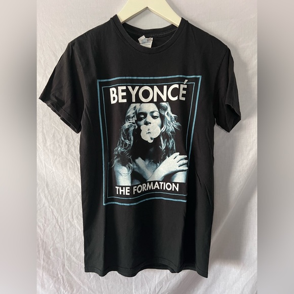 Beyoncé Tour Shirt - Picture 1 of 2